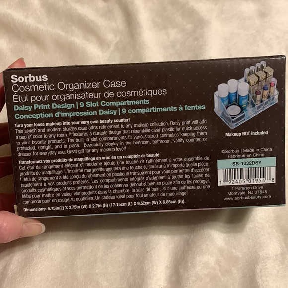 Beauty Accessory Bundle - Picture 3 of 8